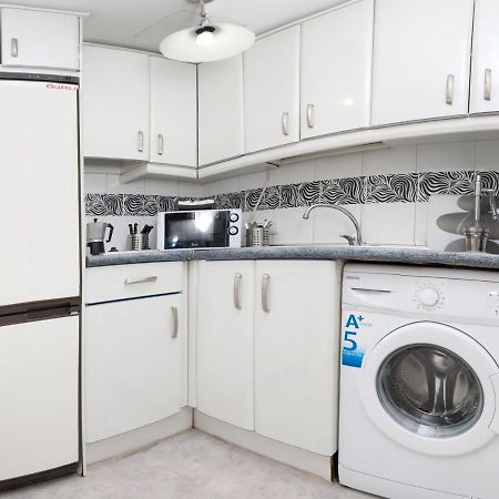 Hostal Gala Мадрид Экстерьер фото