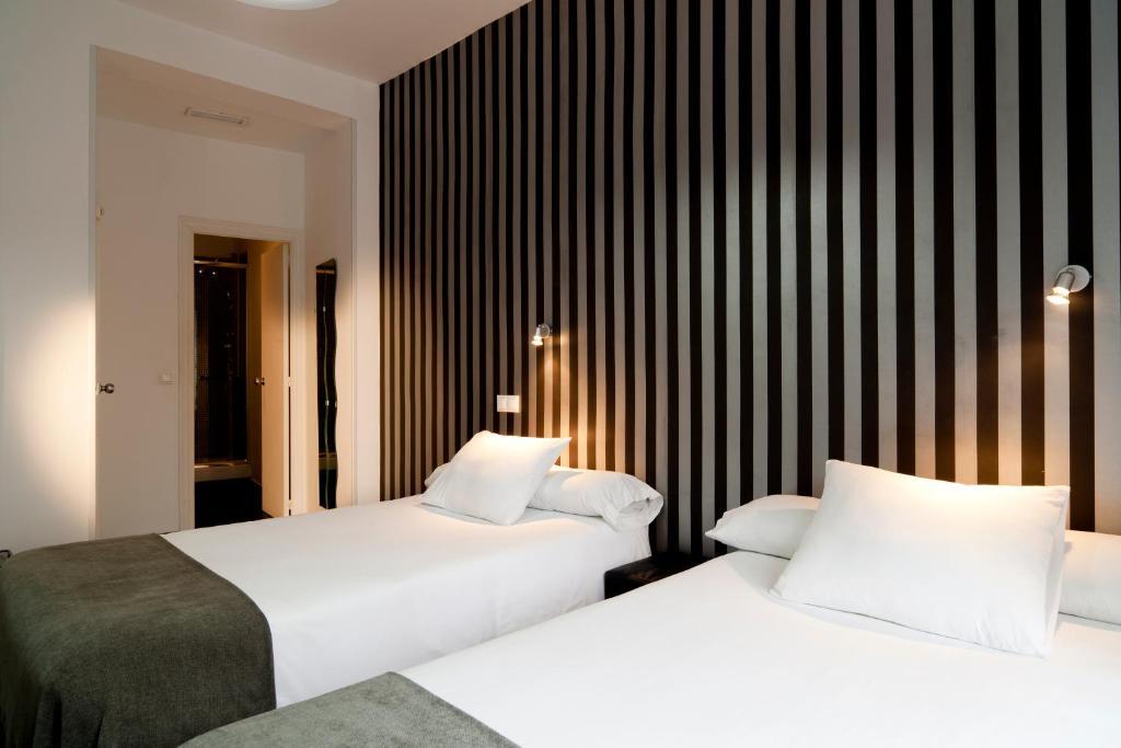 Hostal Gala Мадрид Номер фото